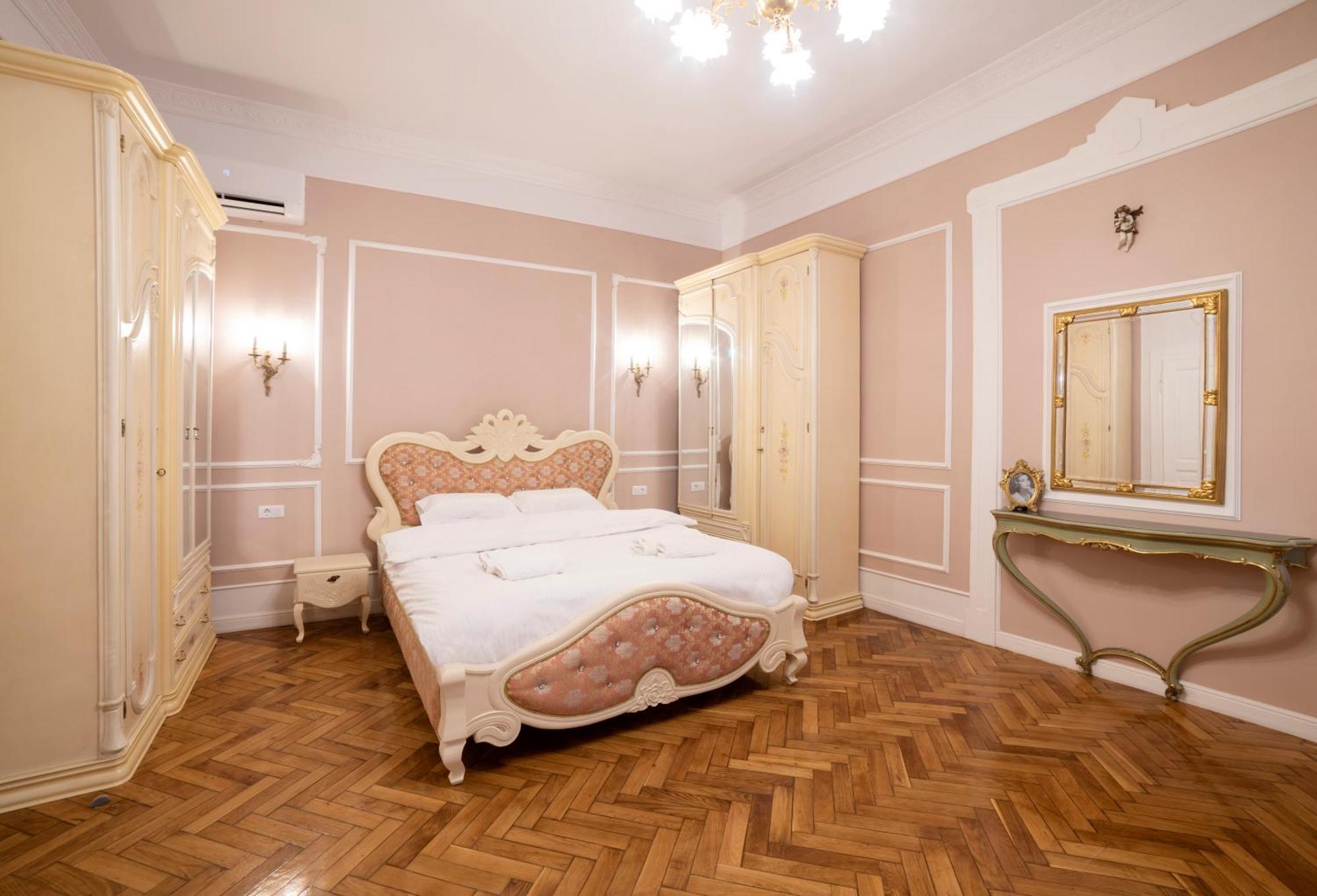 Aesthetic Pleasure - Central Downtown Apartments Oradea Zewnętrze zdjęcie