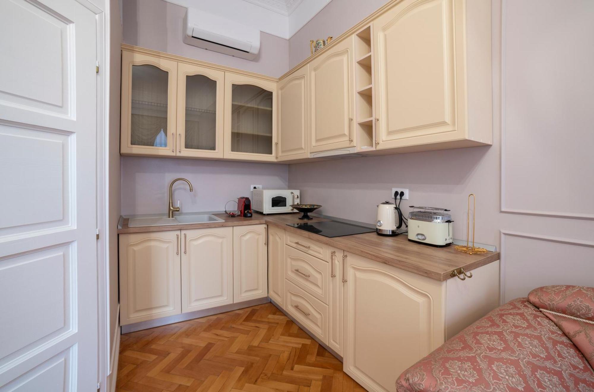 Aesthetic Pleasure - Central Downtown Apartments Oradea Zewnętrze zdjęcie